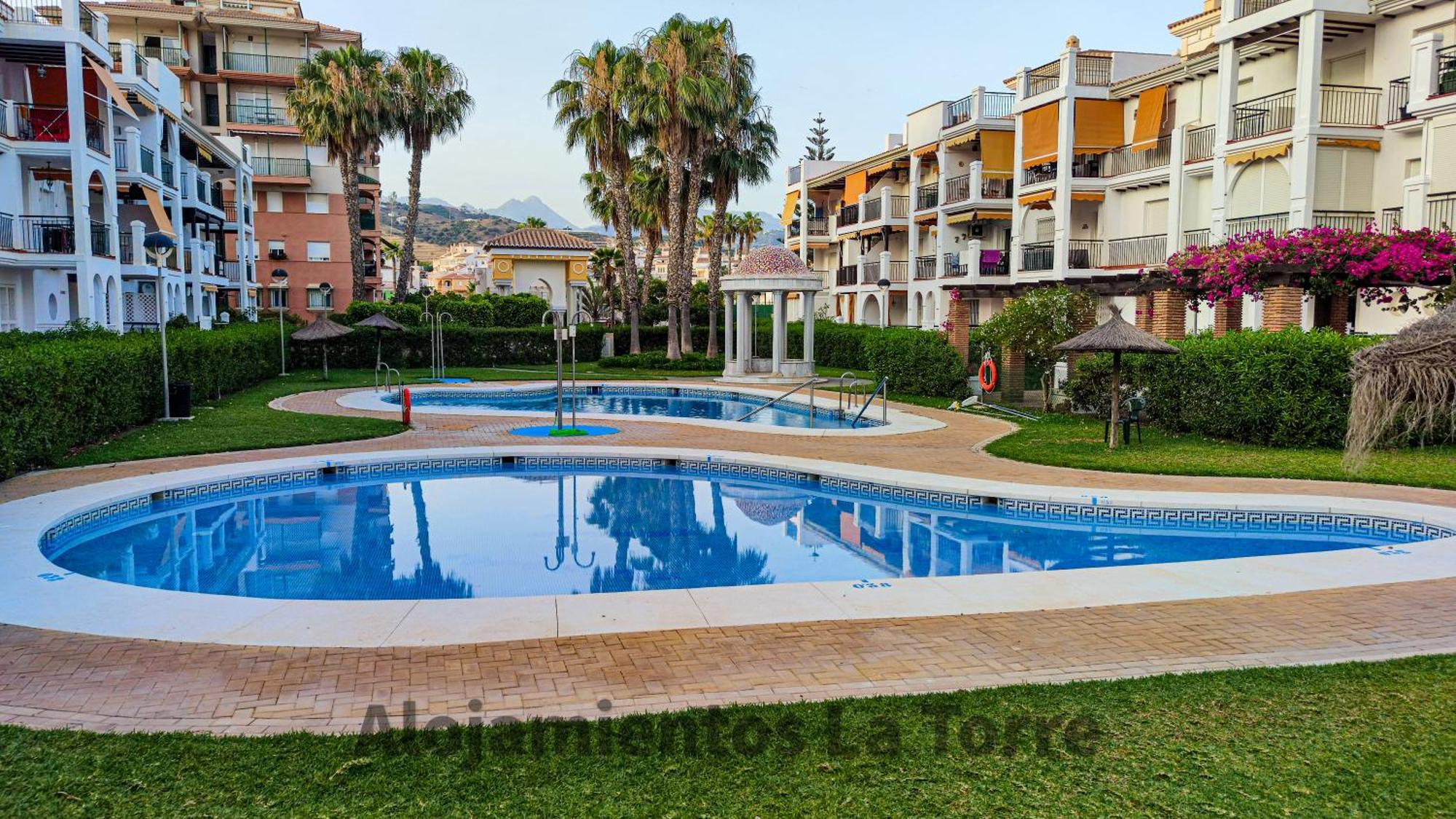 Laguna Beach Premium - Alojamientos La Torre Torrox Ngoại thất bức ảnh